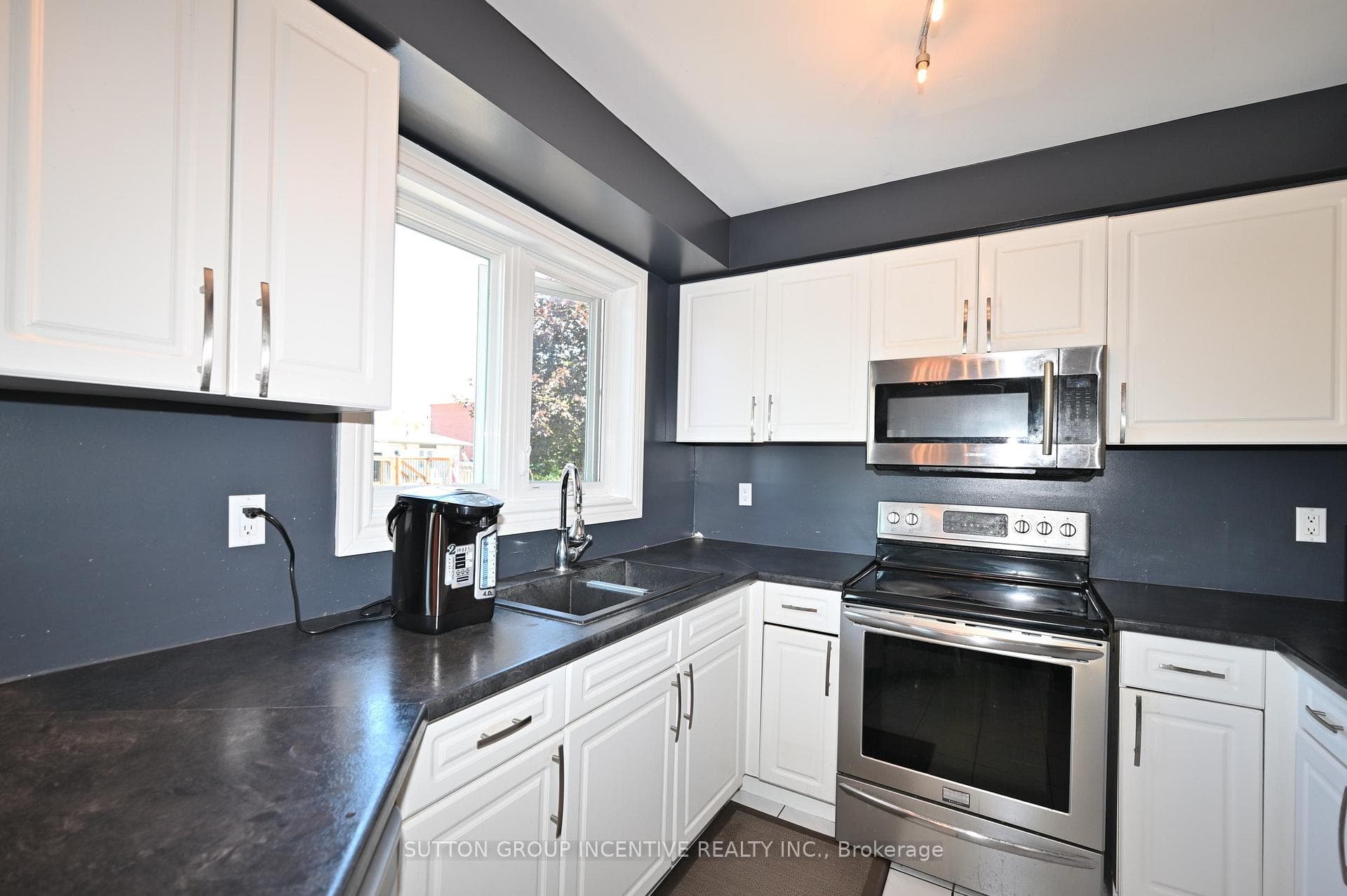 98 CARDINAL Street photo 22