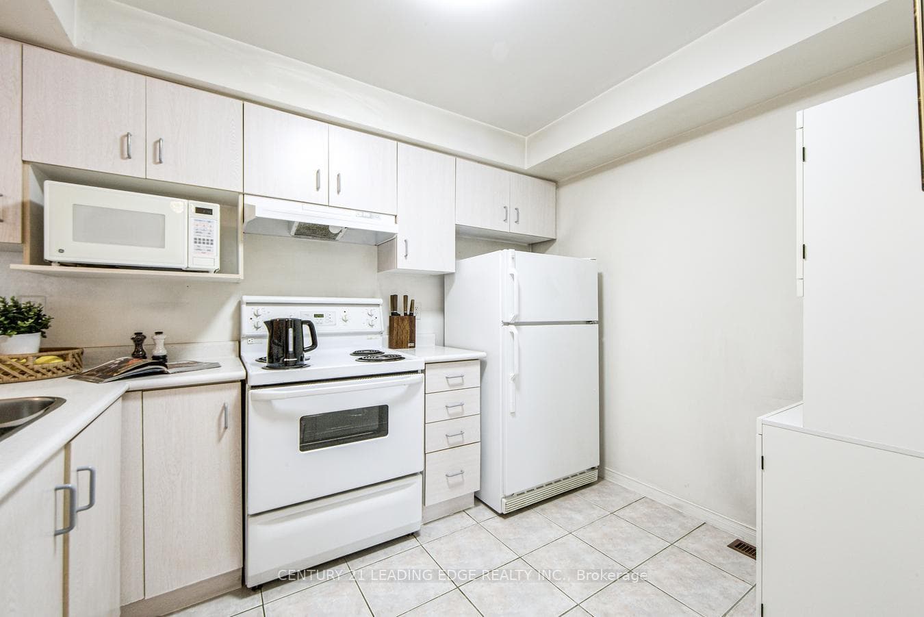2 Hedge End Road Unit 49 photo 20