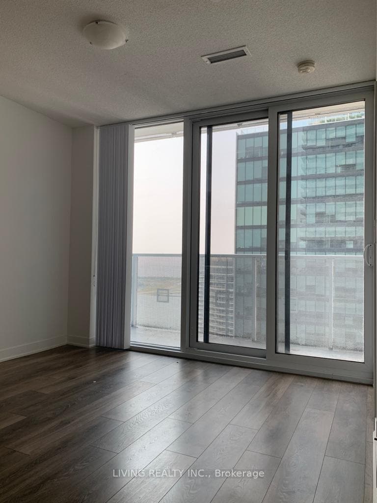88 Harbour Street Unit 7301 photo 1