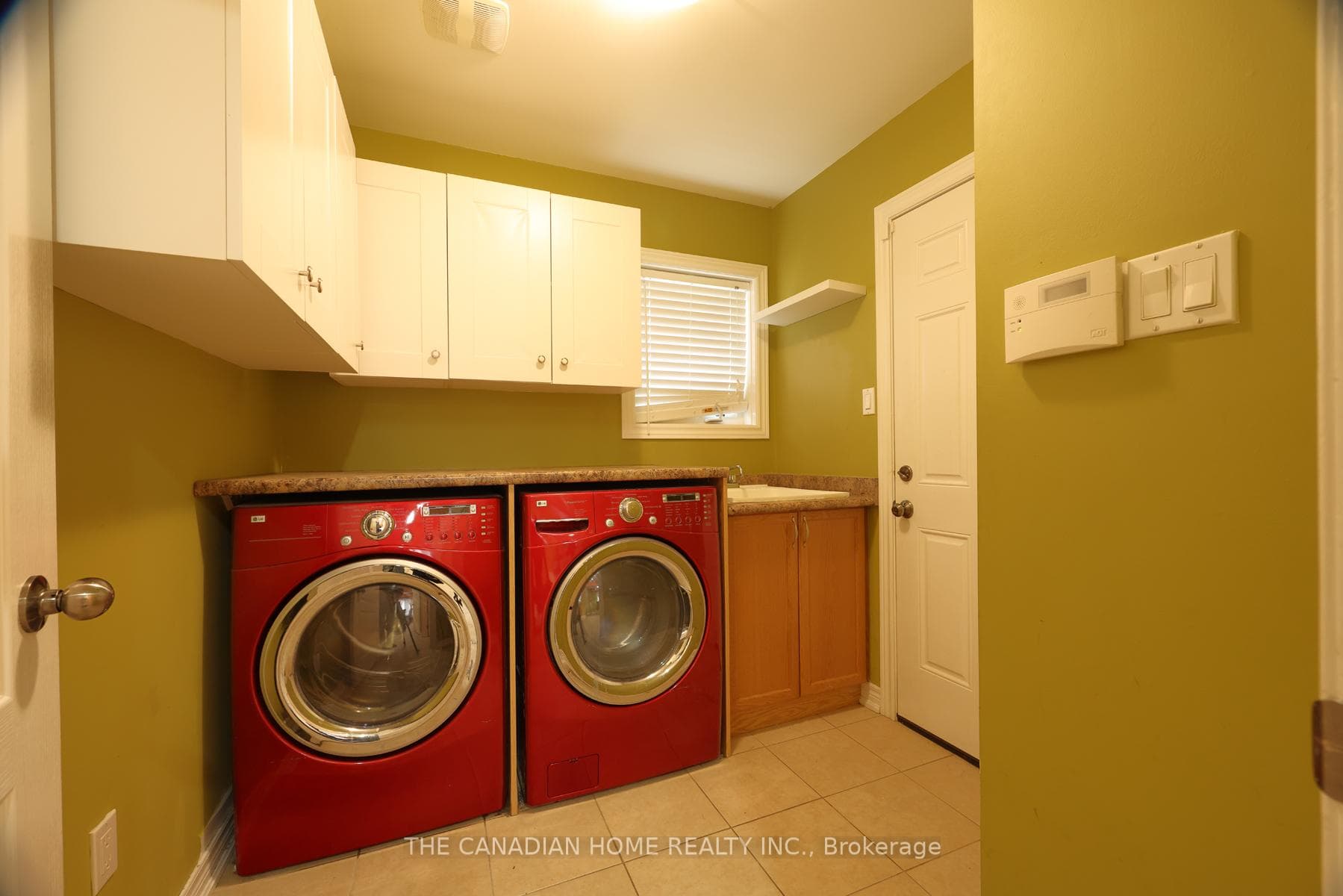 6560 St. Michael Avenue photo 22