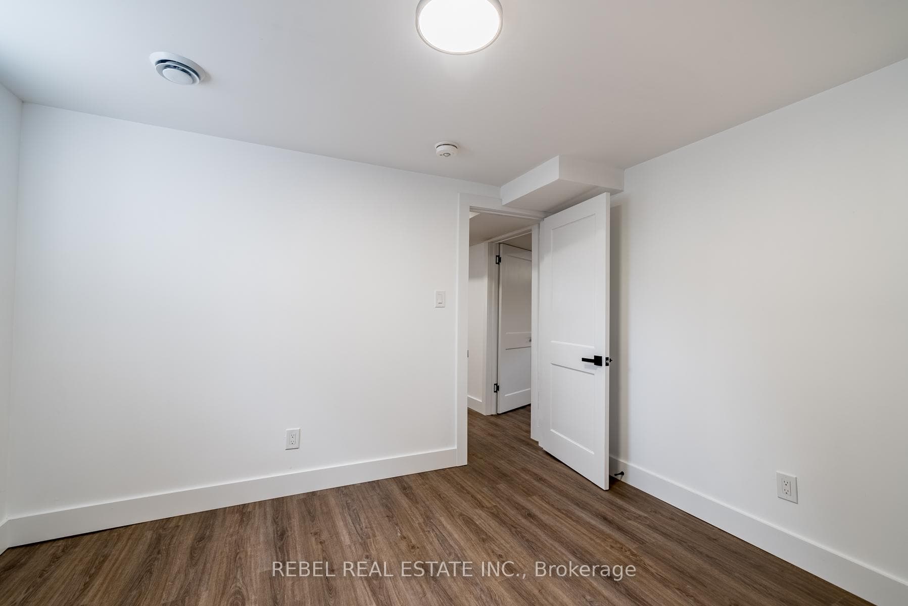 83 Claymore Crescent Unit lower photo 14