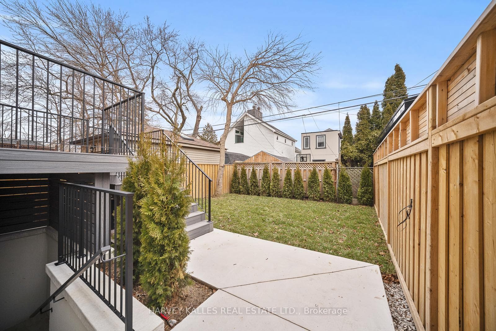 67 Lesmount Avenue photo 42