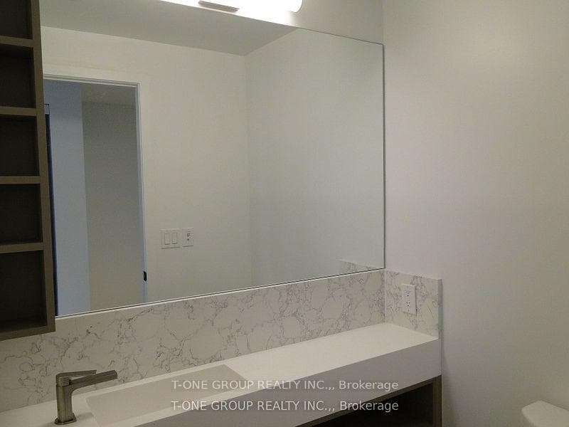 319 Jarvis Street Unit 902 photo 6