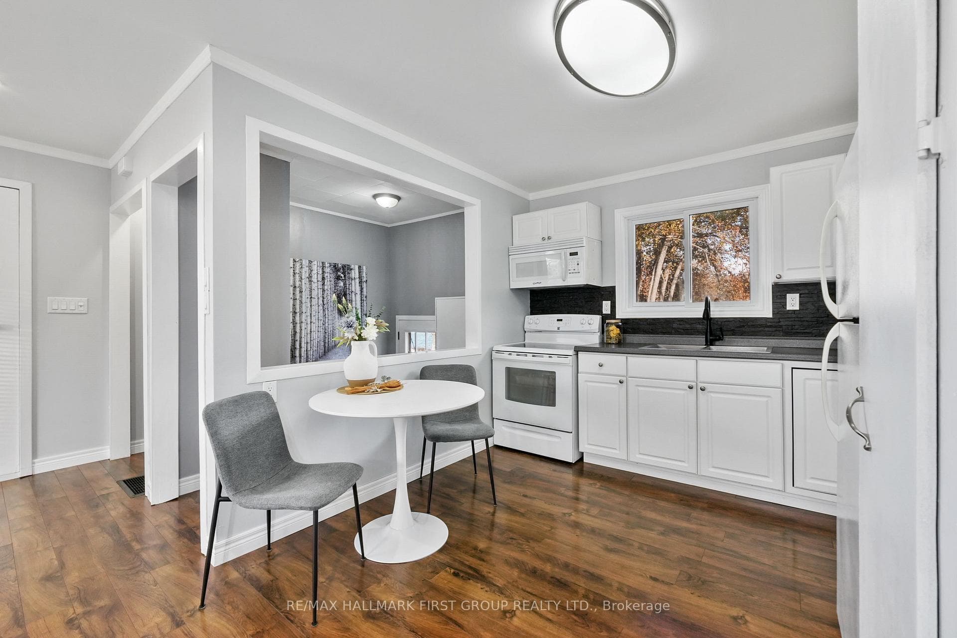 64 Langs Road photo 16