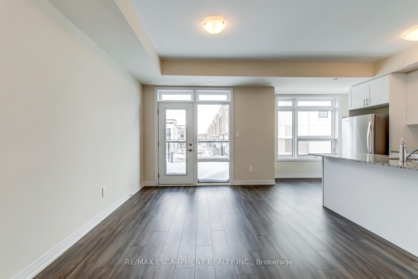 1581 Rose Way Unit 111 photo 9