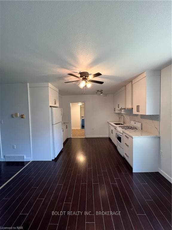 16 BEACHAVEN Drive Unit 2 photo 7