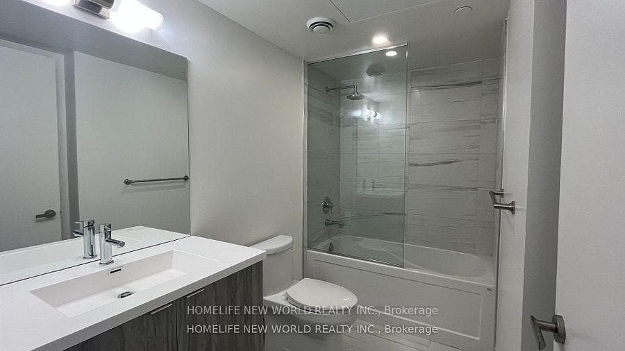 138 Downes Street Unit 1101 photo 10