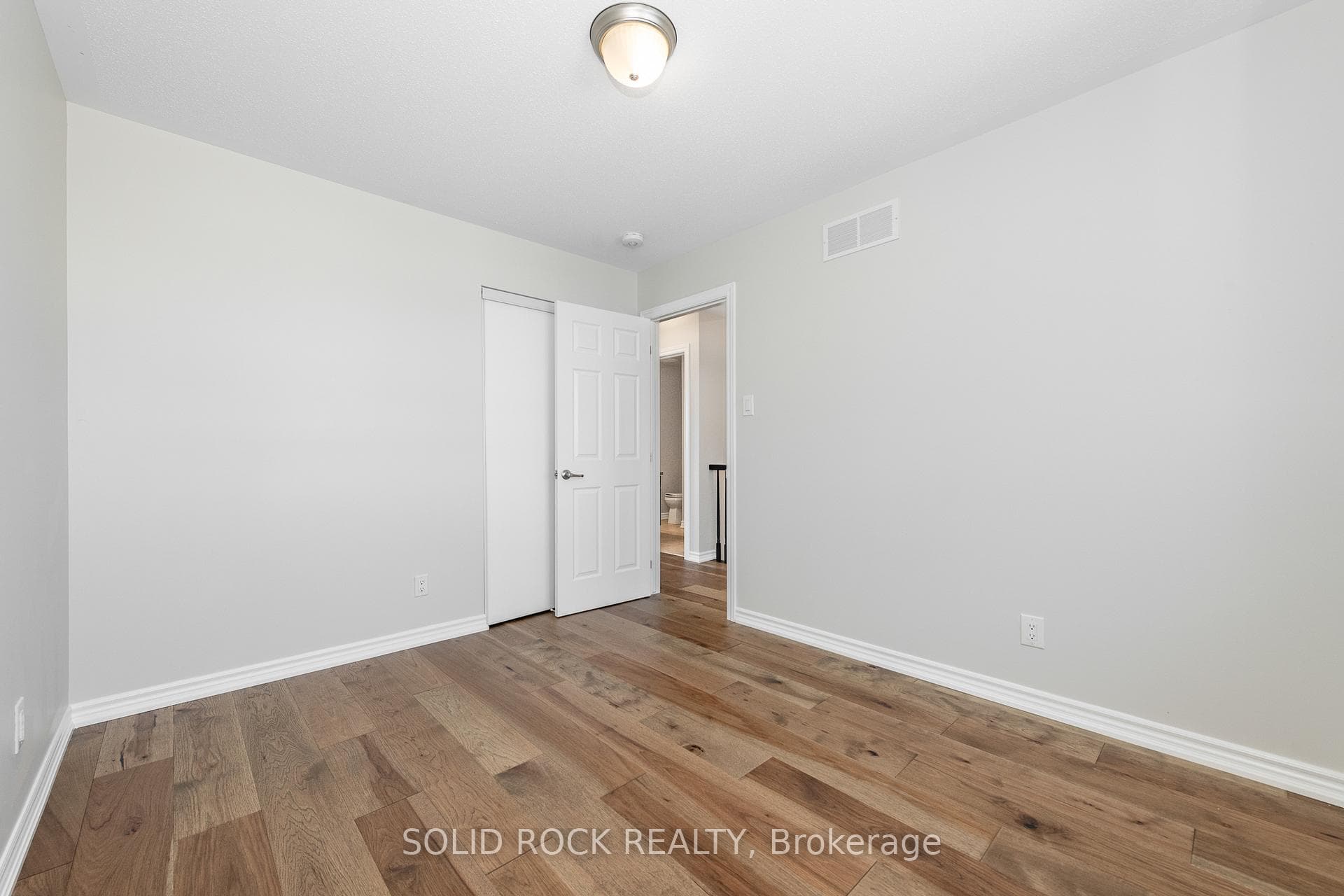 637 Monardia Way photo 31