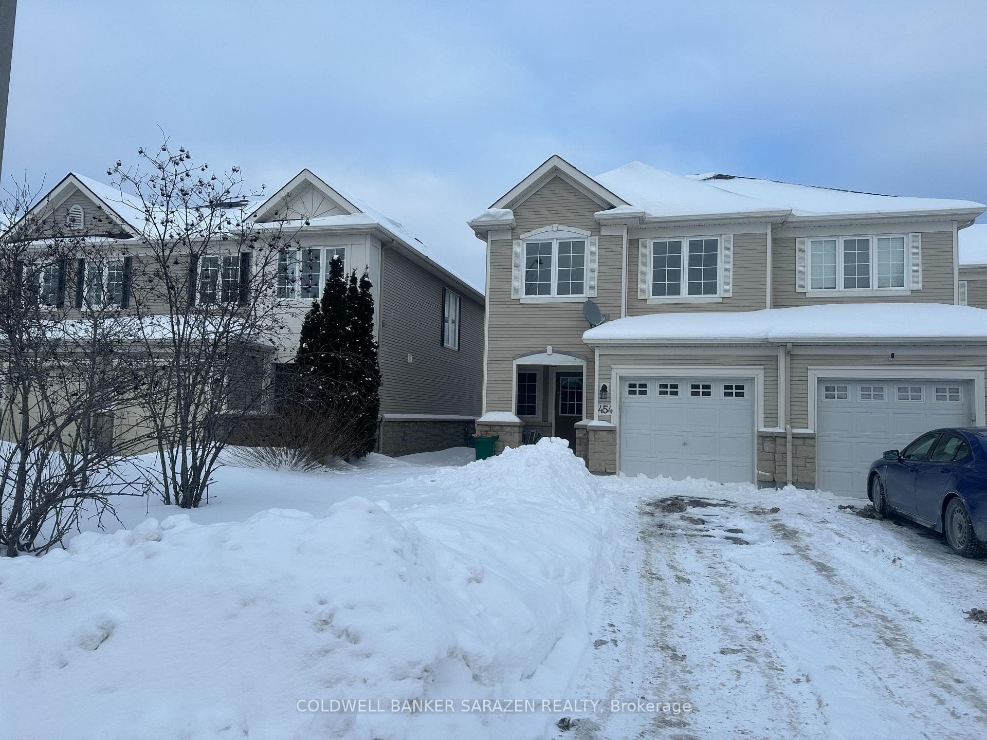 454 Wisteria Crescent photo 34