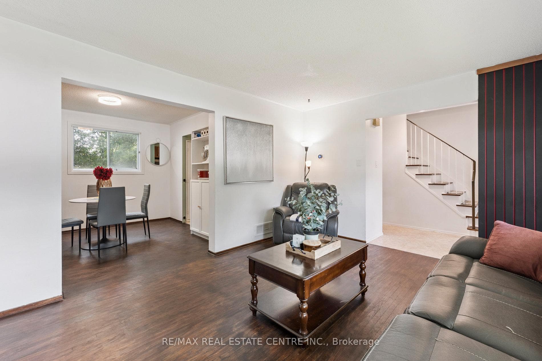 102 Rutherford Road photo 10