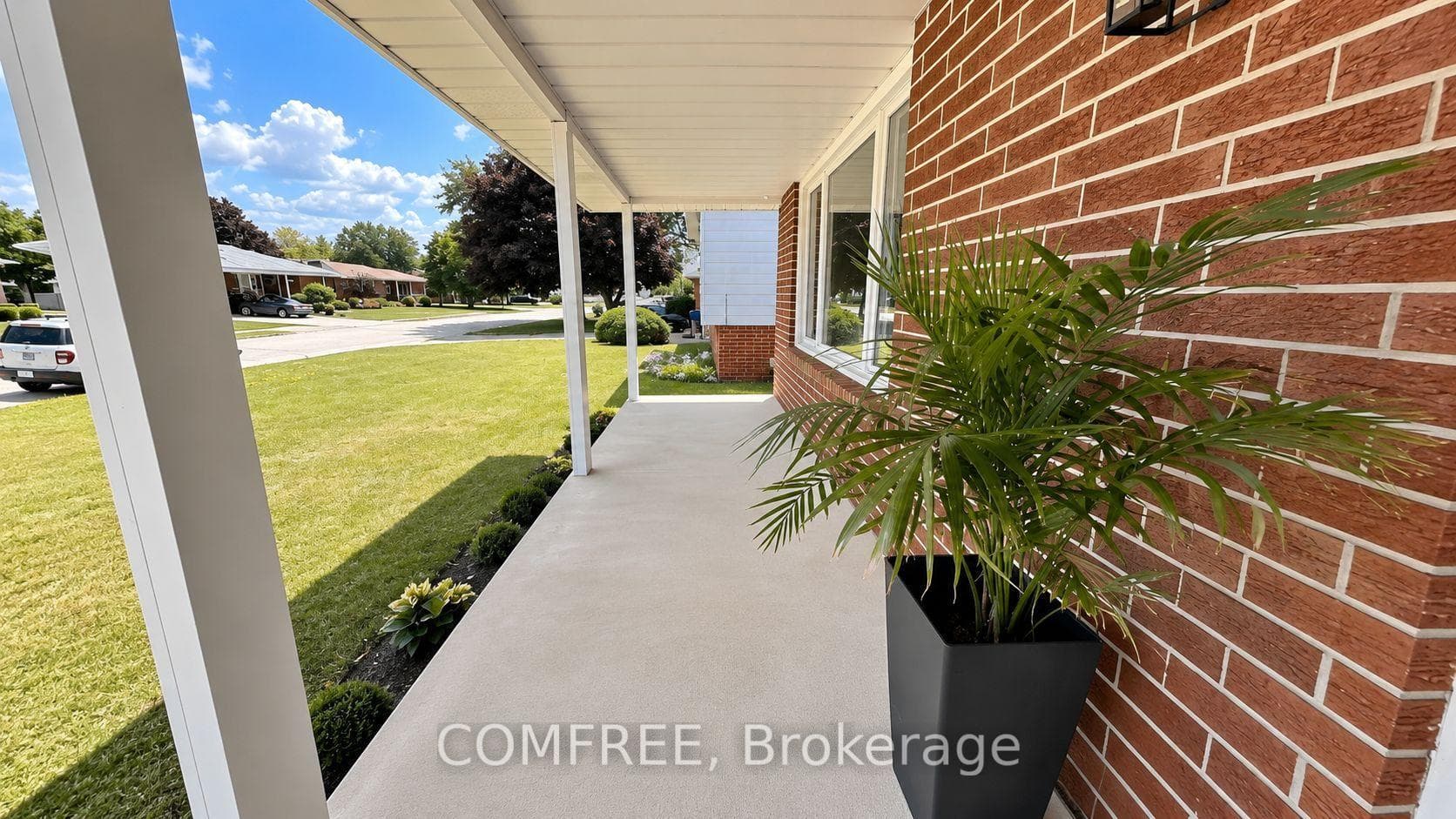 423 Richmond Street photo 2
