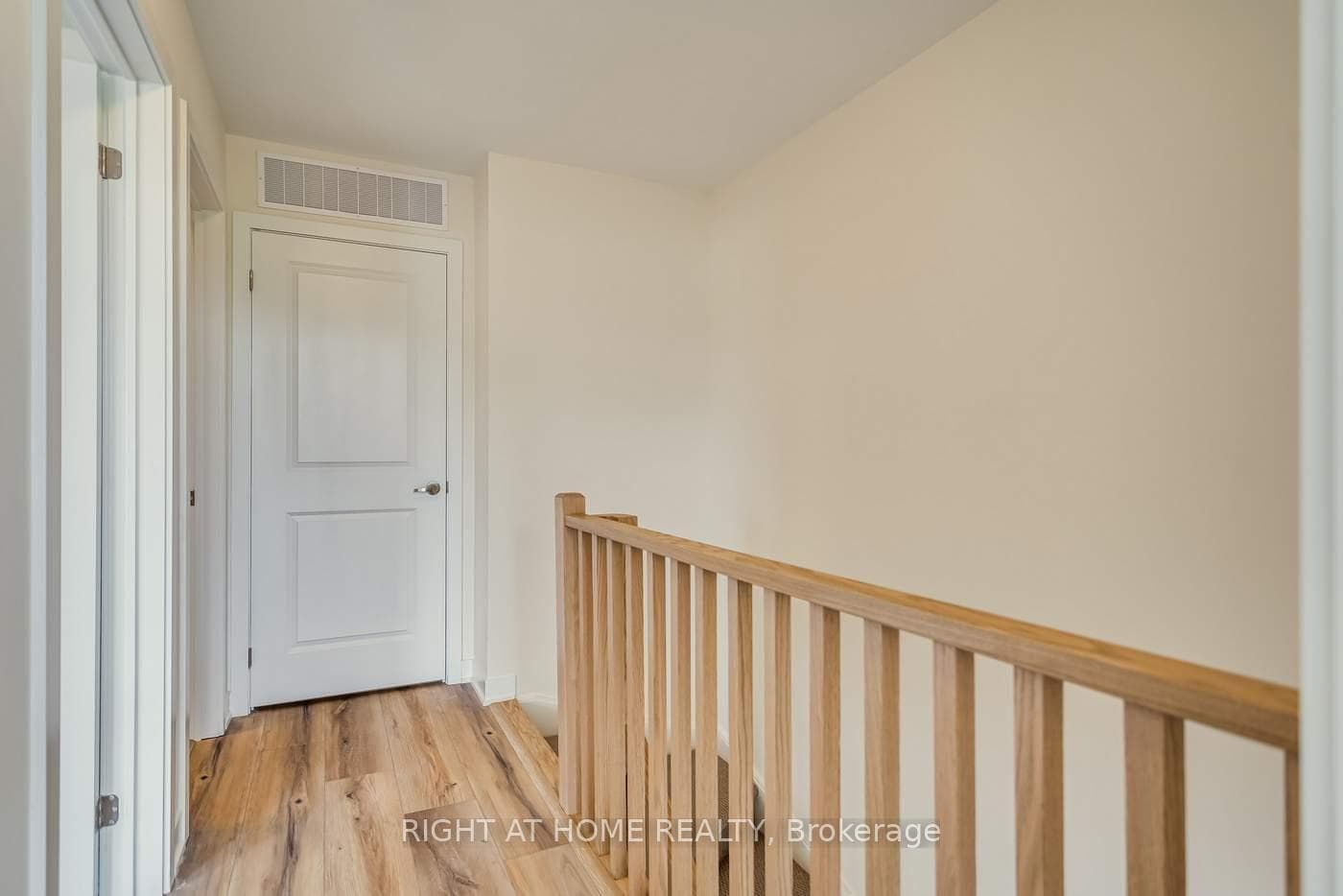 755 Omega Drive Unit 114 photo 32