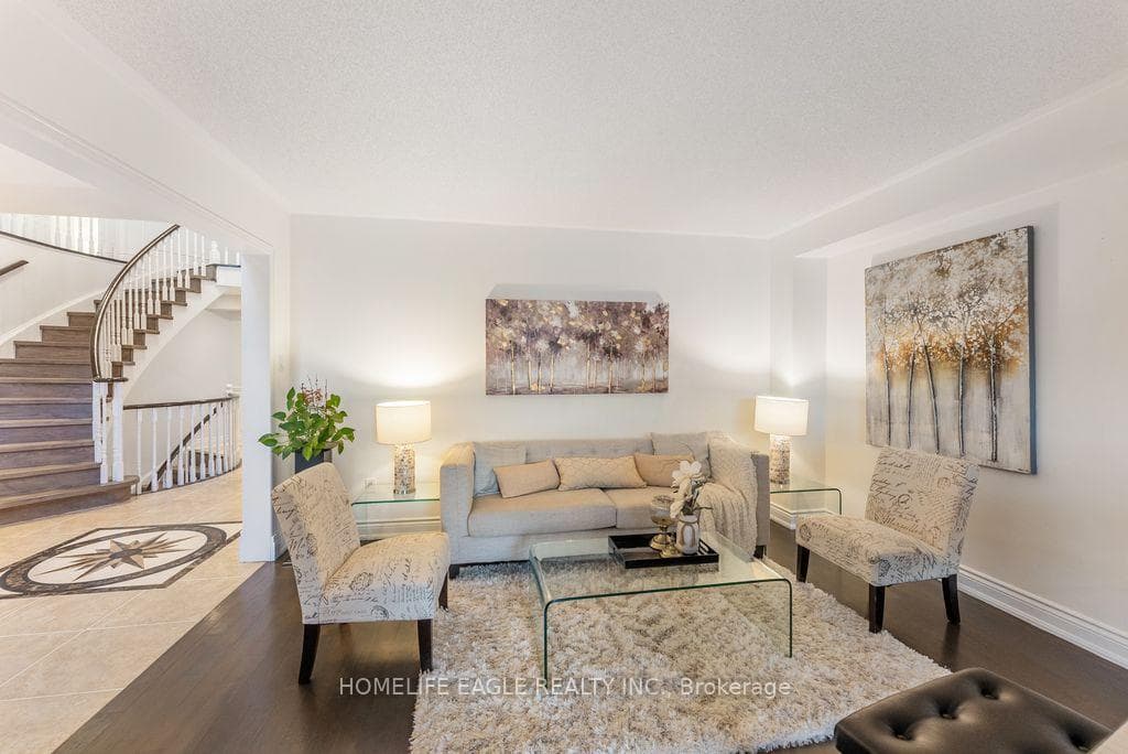 545 Binns Avenue photo 4