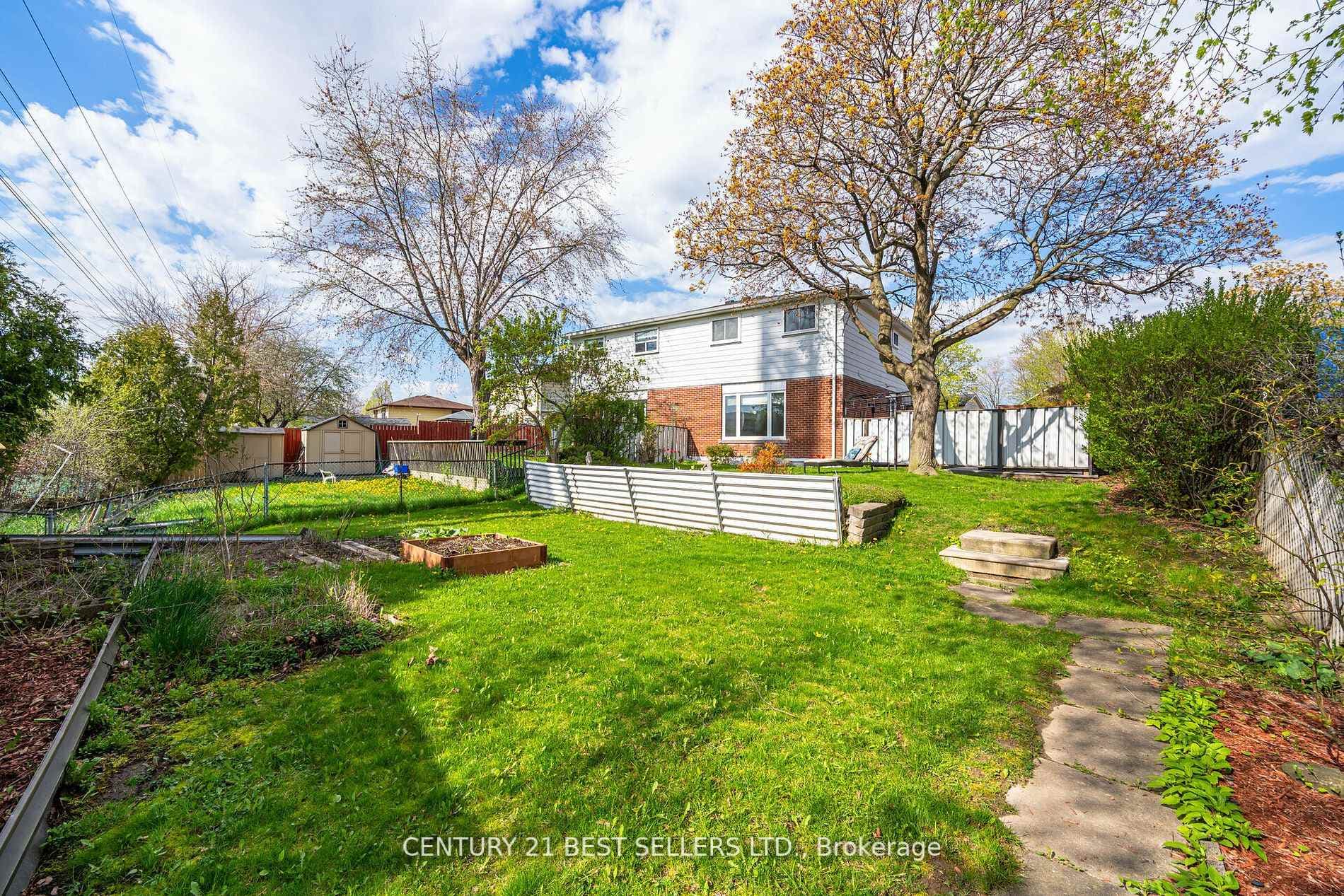 68 Lynmont Road photo 40
