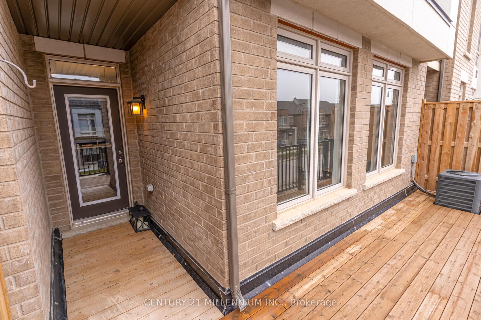 34 Donald Ficht Crescent photo 24