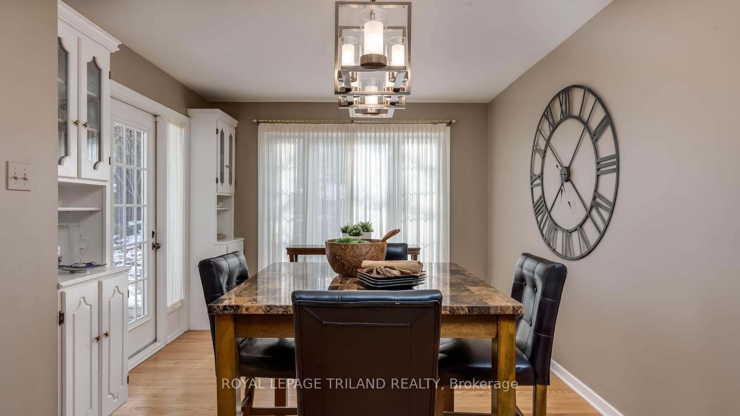 7 Briarhill Place photo 8