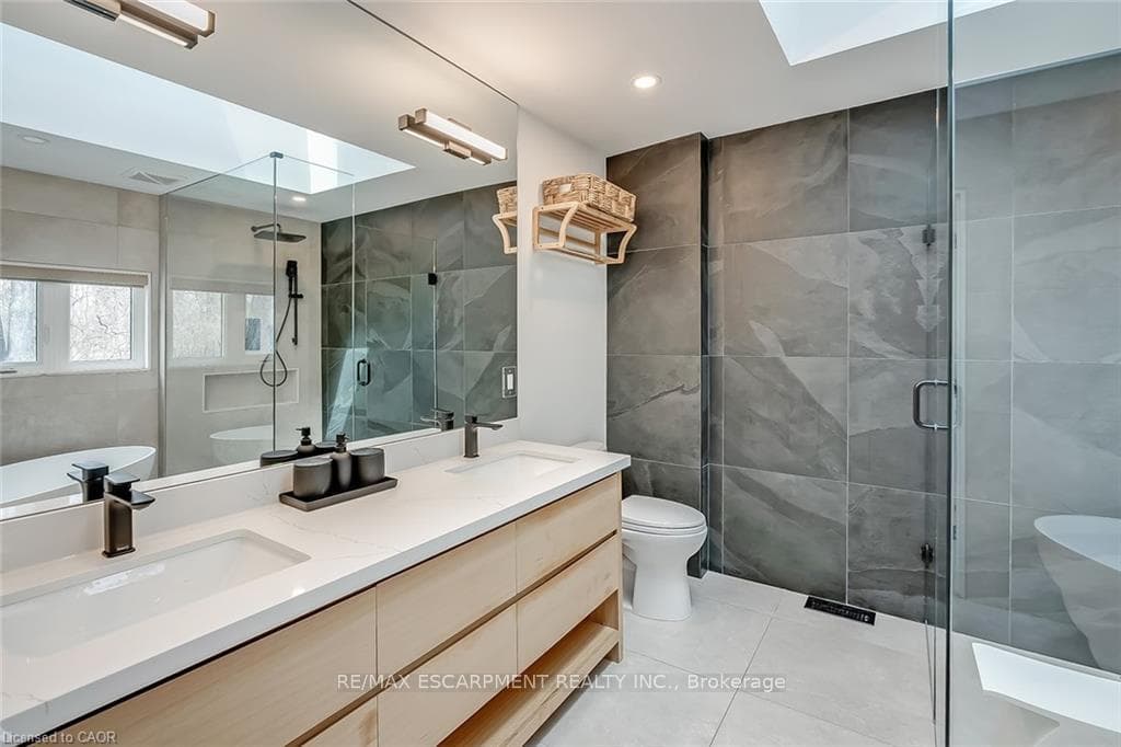 327 Goodram Drive photo 22