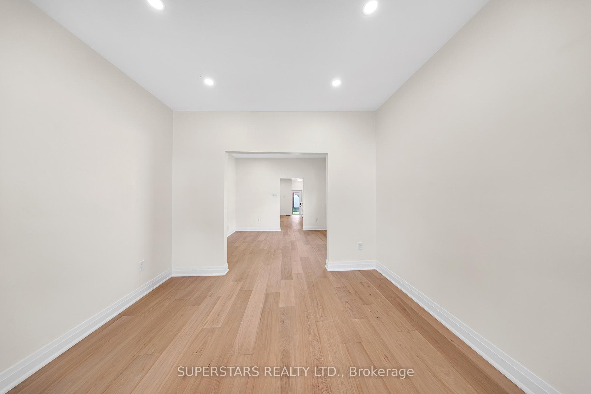 972 Dame Street photo 6