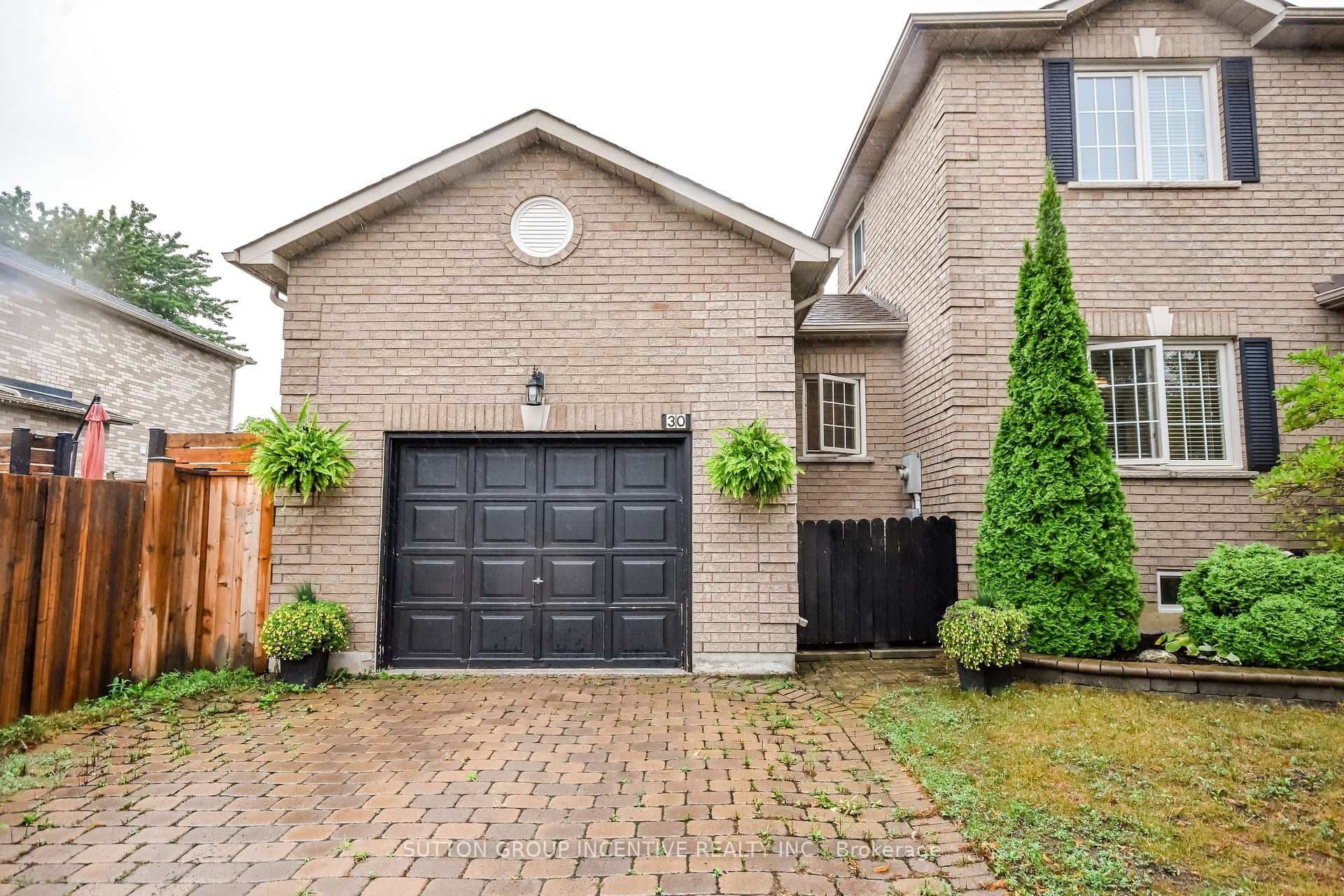 30 Bruce Crescent photo 37