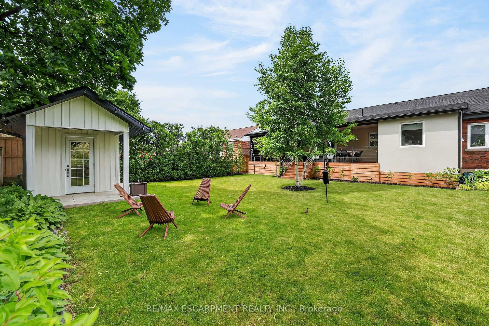 55 Glenview Drive photo 34