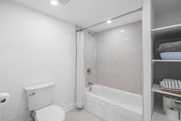 Full size 4-pc ensuite