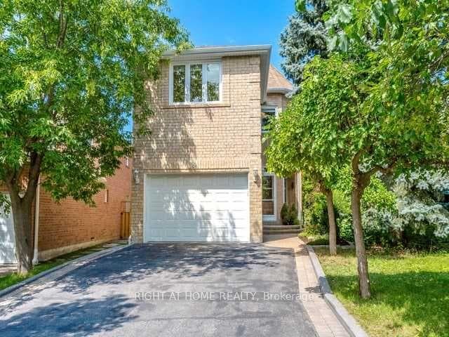 16 Marchwood Crescent photo 1