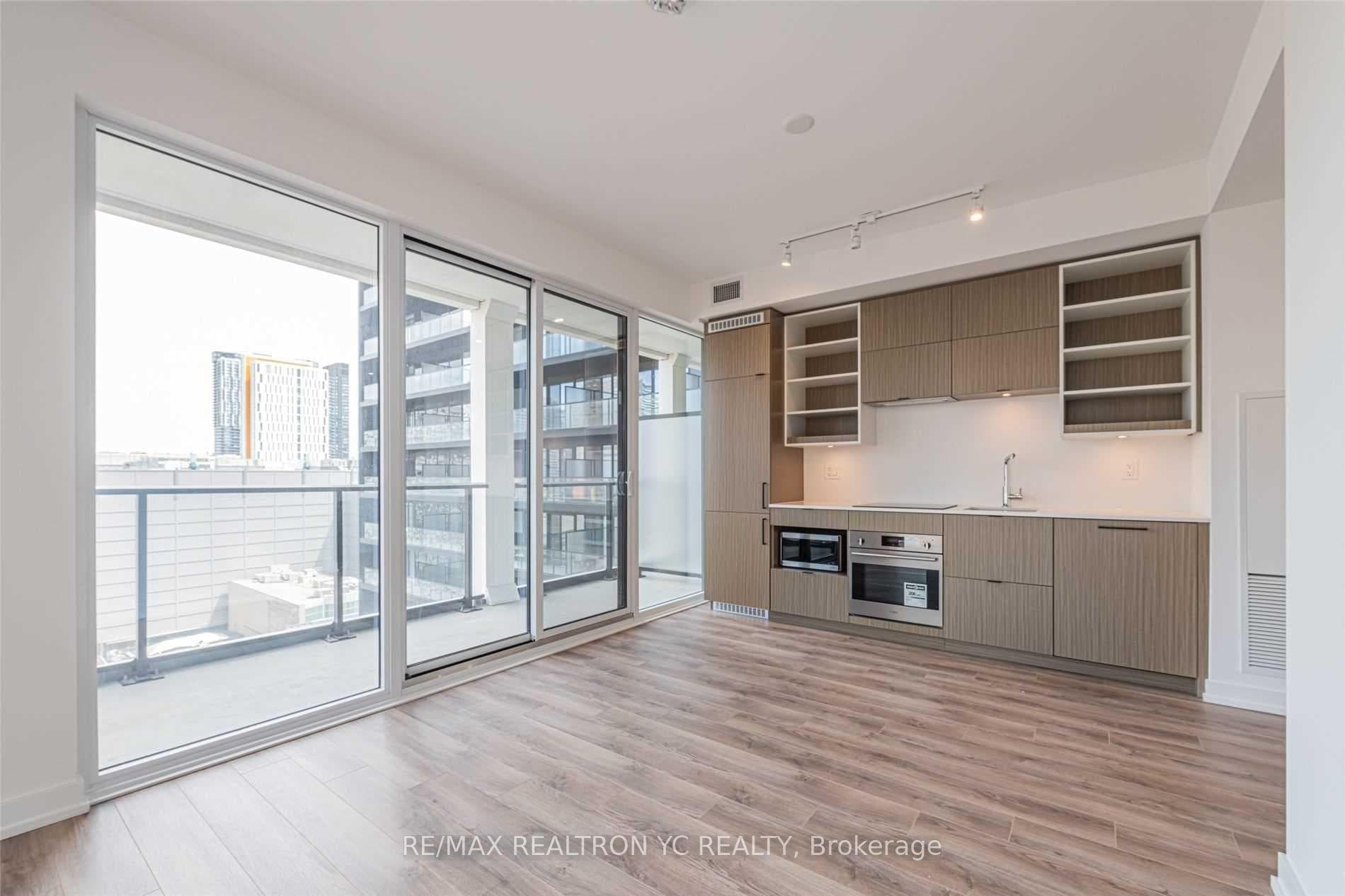 20 Edward Street Unit 717 photo 2