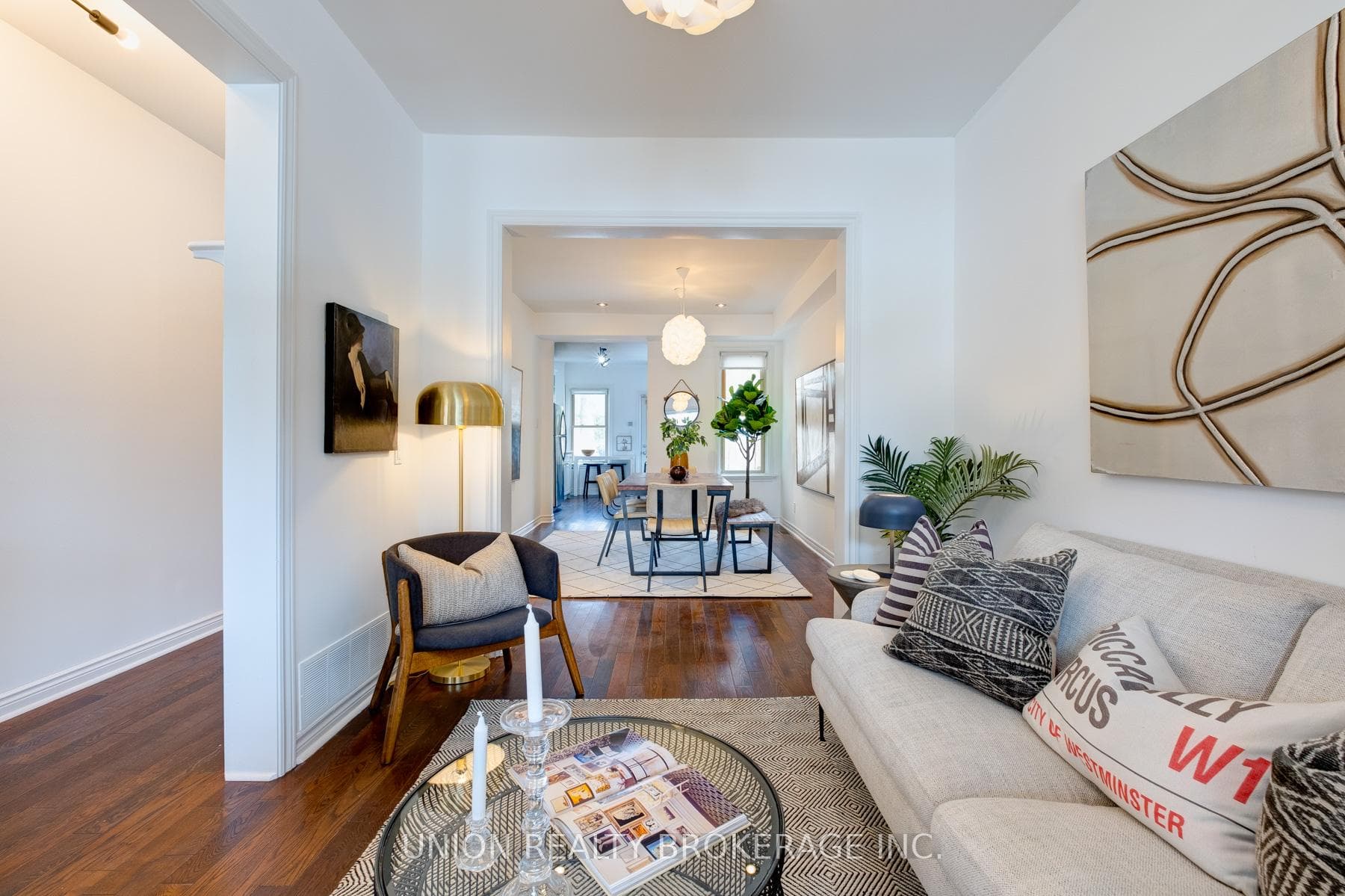 297 Pape Avenue photo 5