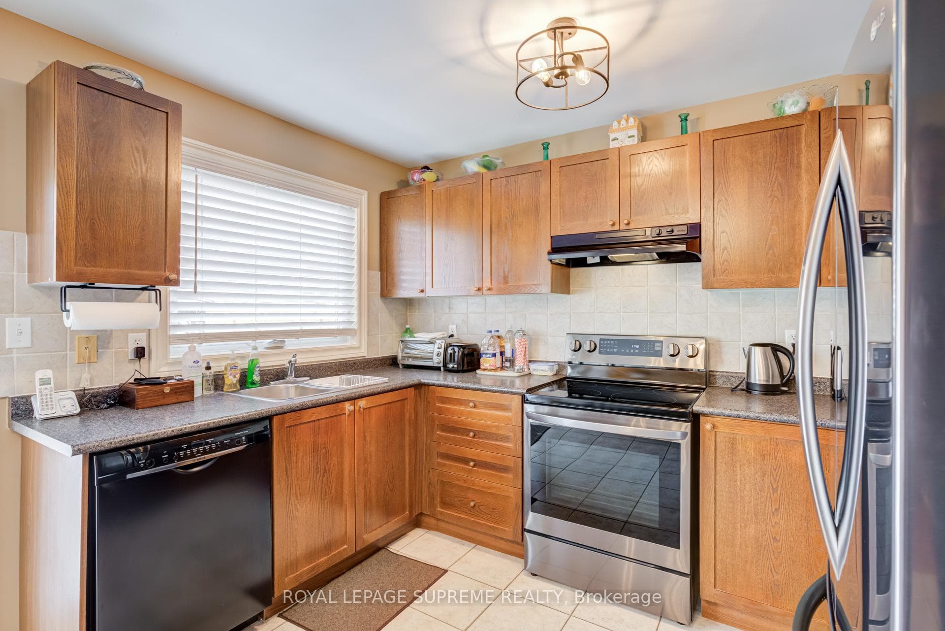 433 Trudeau Drive photo 15