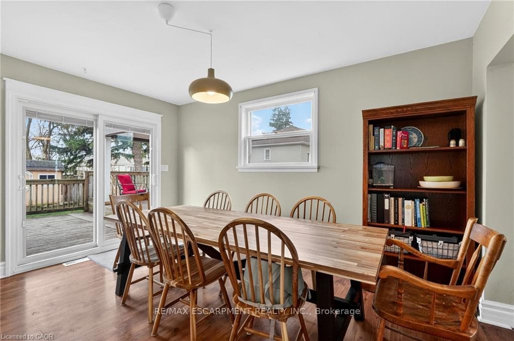 122 South Cayuga Street photo 19