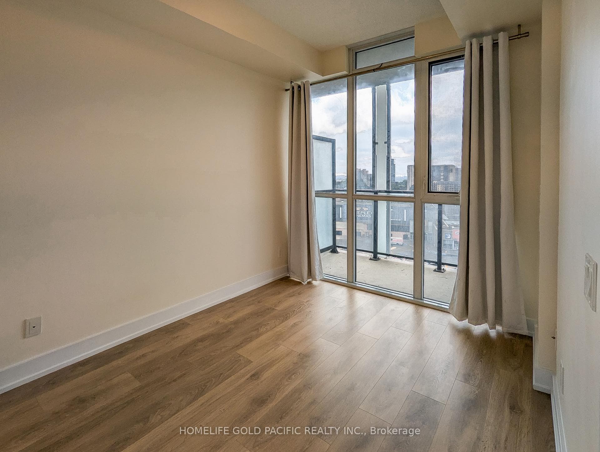 128 Fairview Mall Drive Unit 1001 photo 7