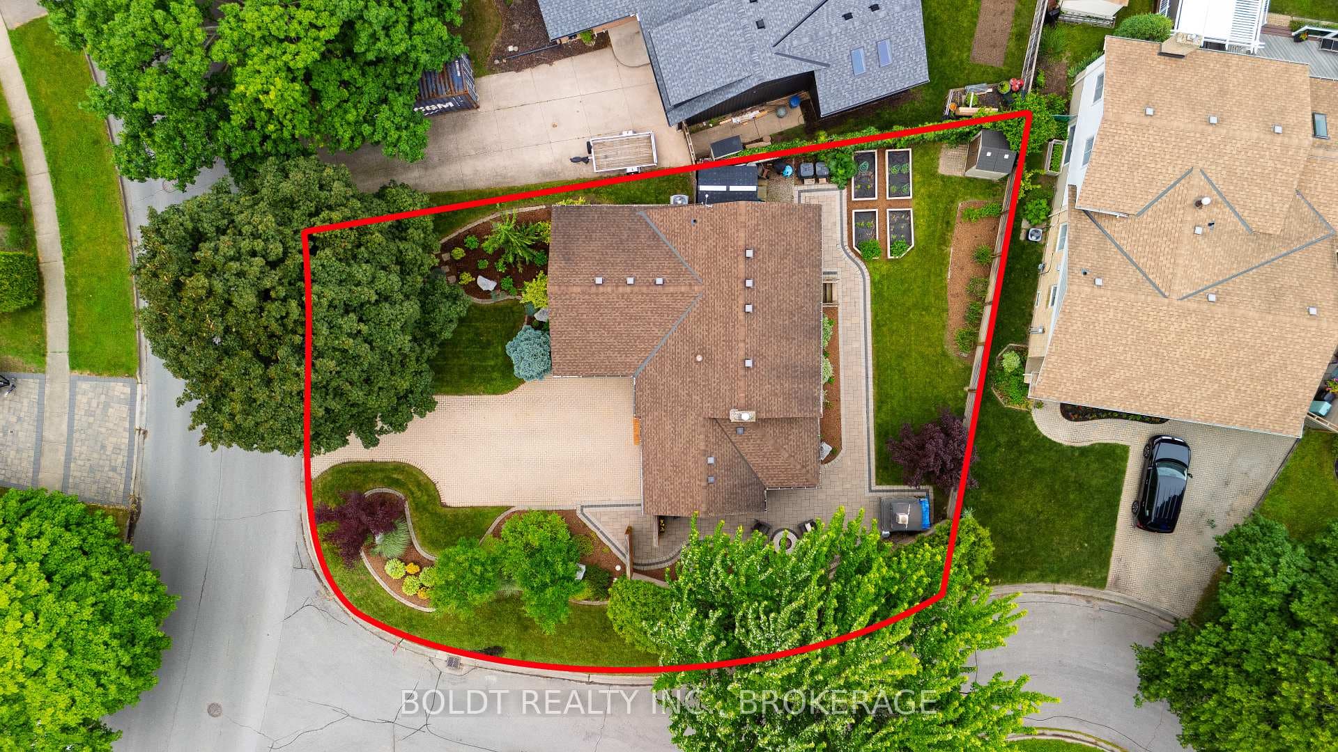 12 Cole Farm Boulevard photo 45