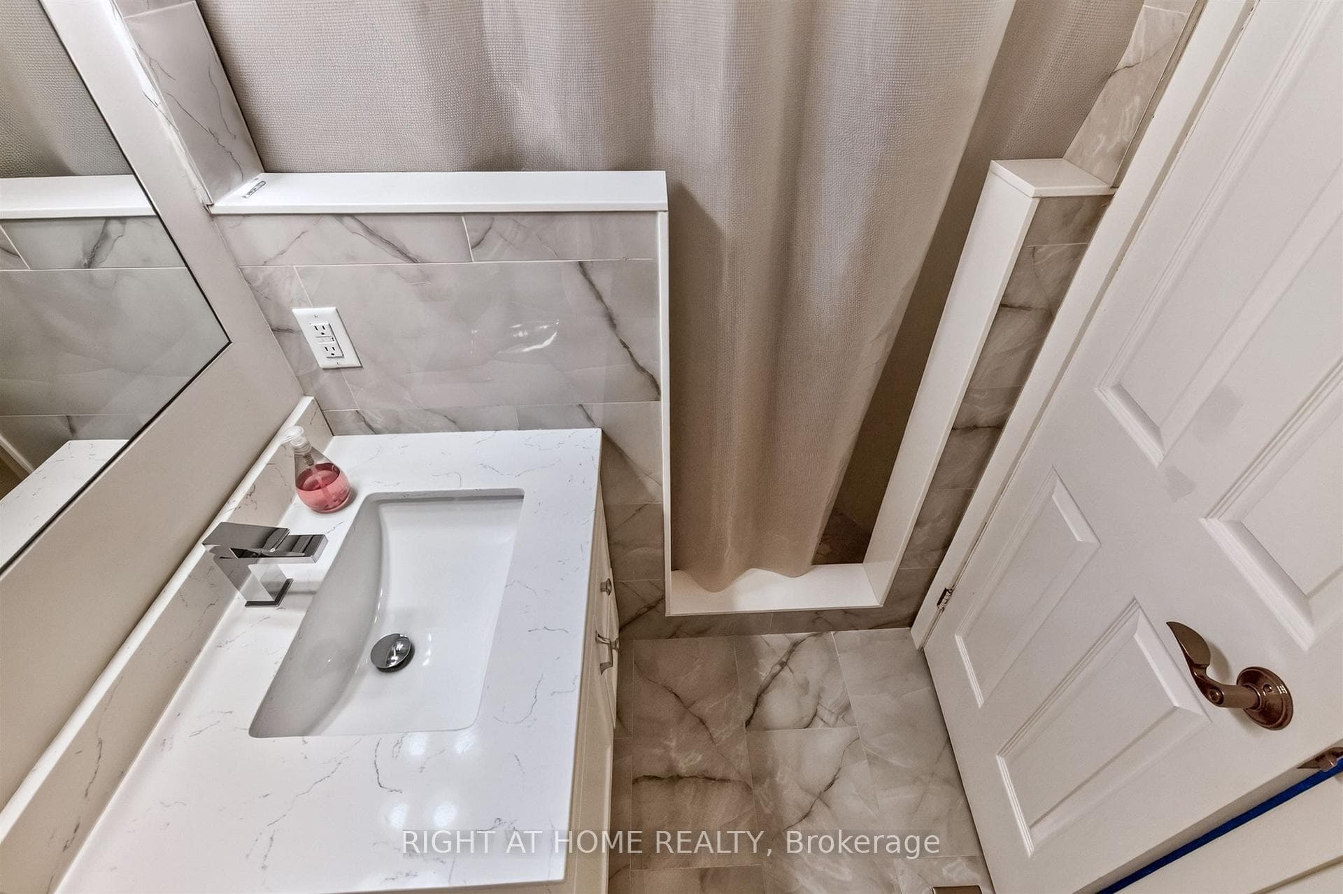 186 Woodbridge Avenue Unit 45 photo 20