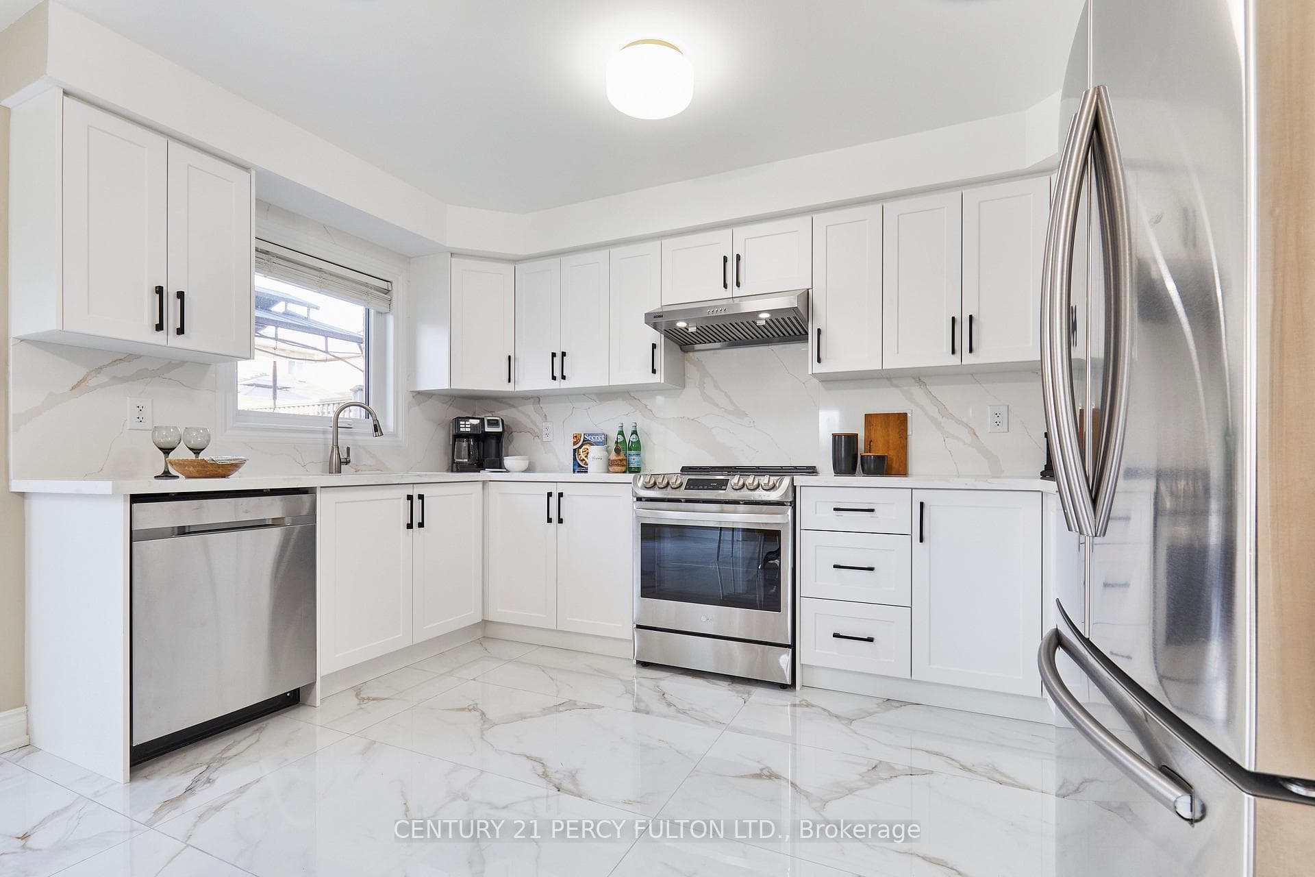 90 Southfield Avenue photo 14