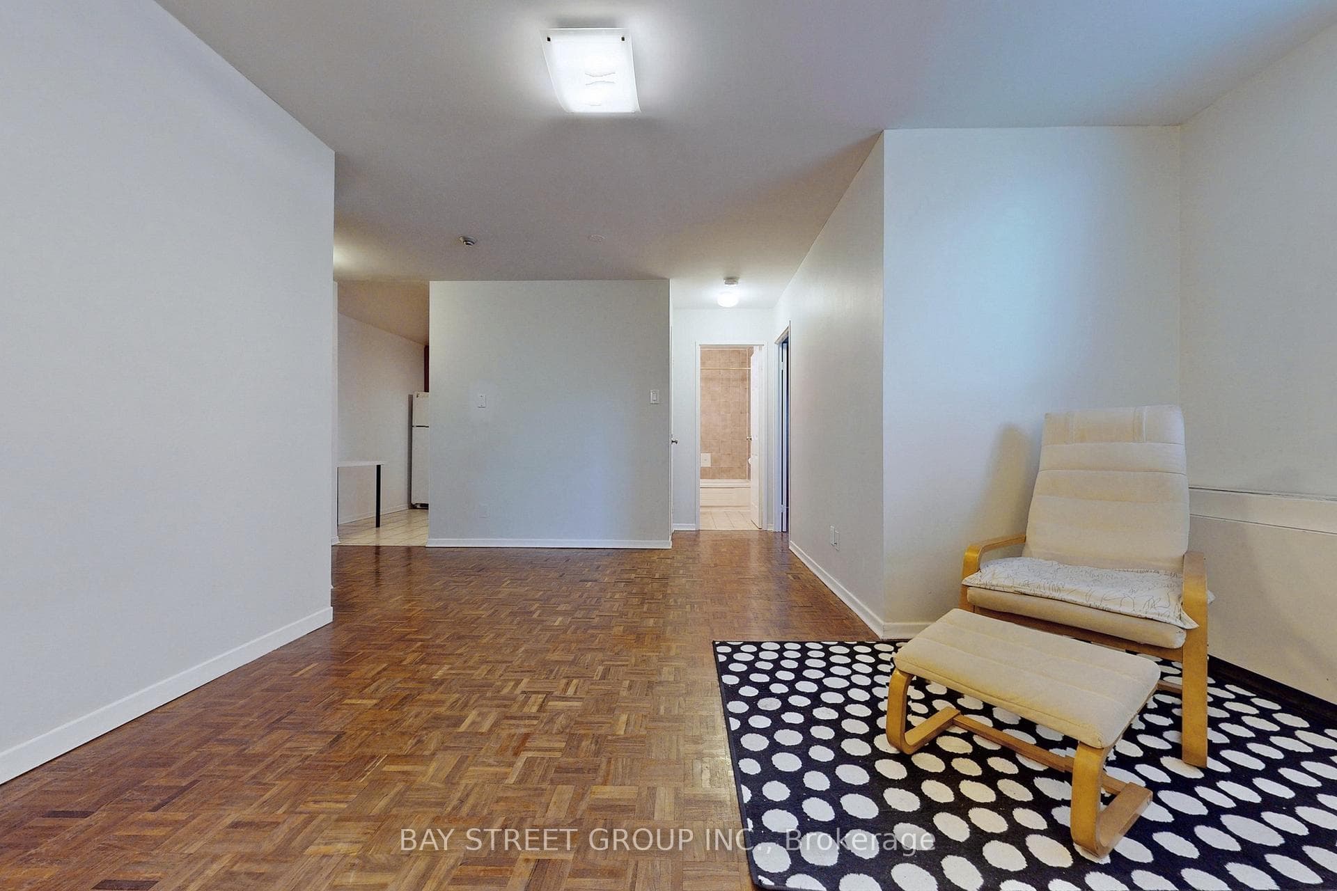 150 Beverley Street Unit 2E photo 13