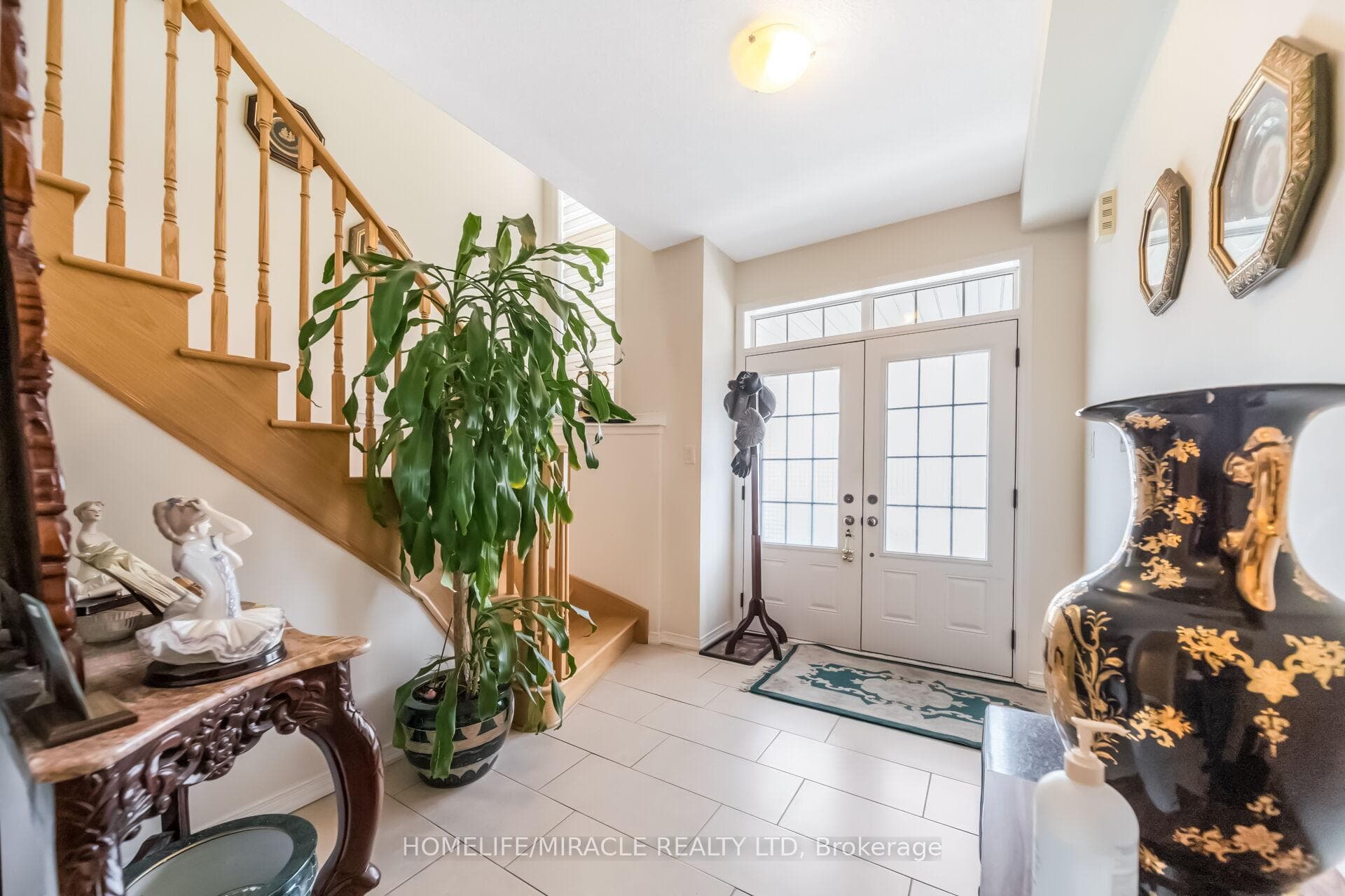 14 Abercrombie Crescent photo 3