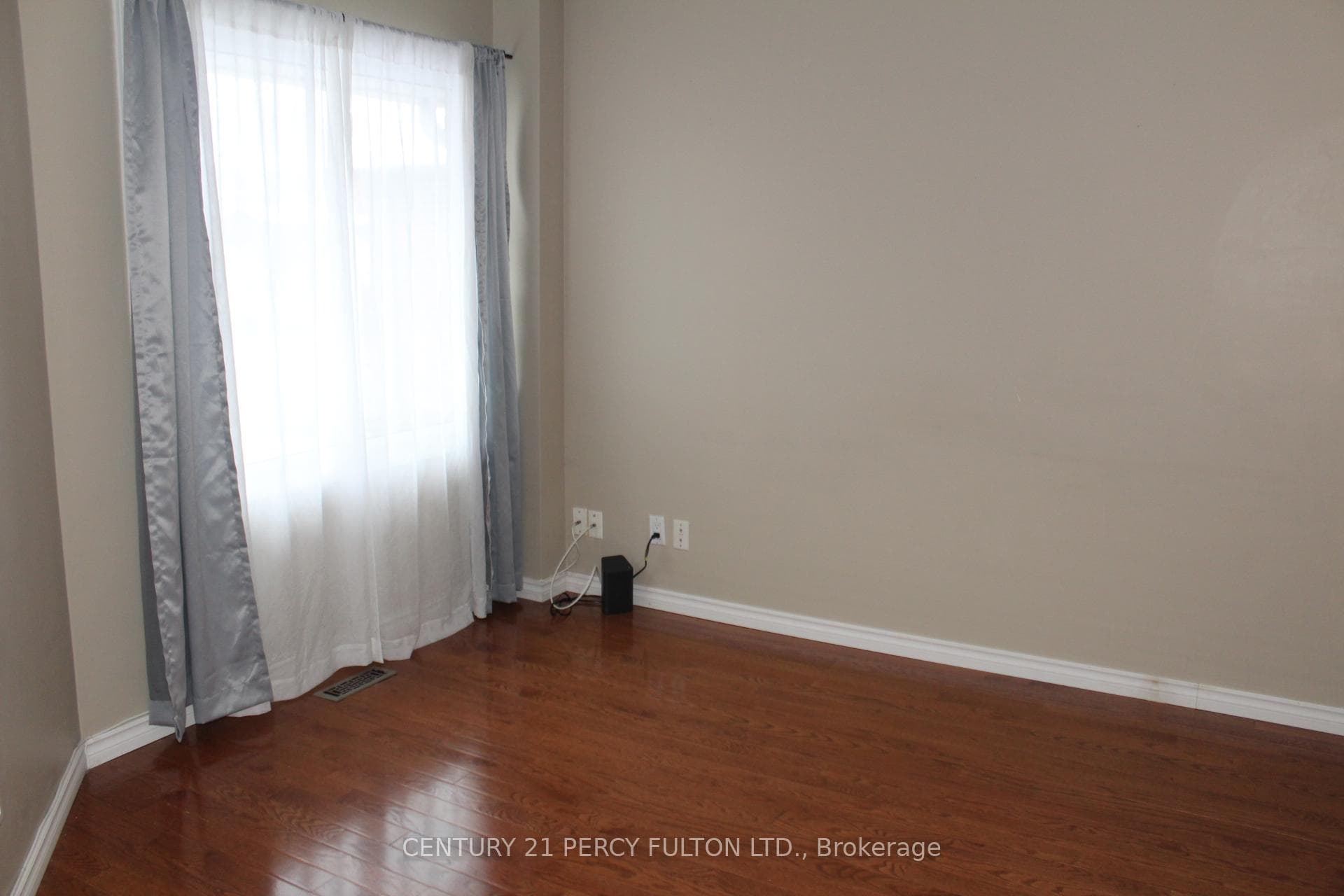 83 Barnes Drive photo 6