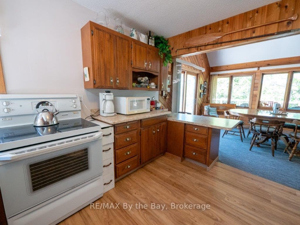1150 Minnow Bay Road photo 19