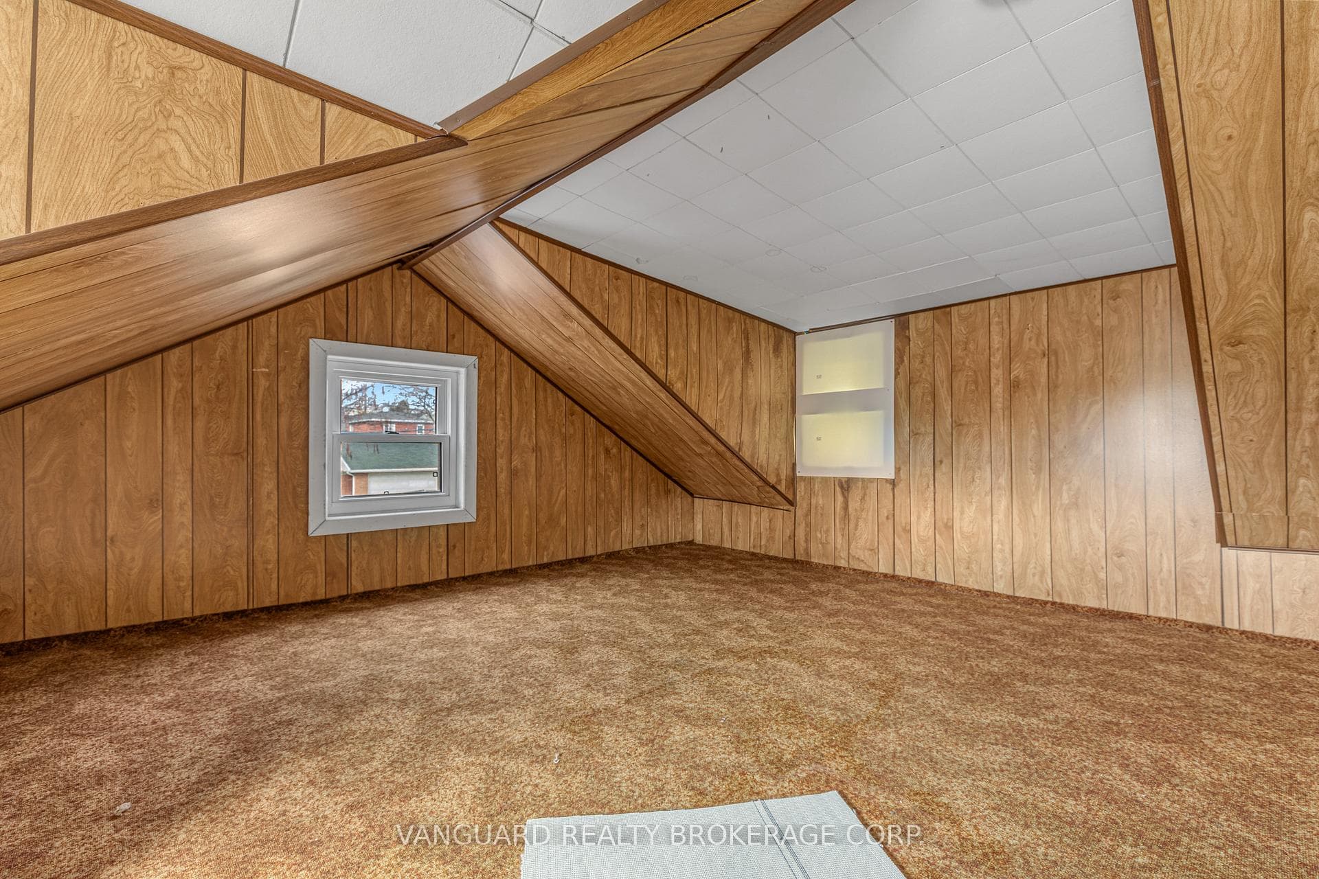 2 Mould Avenue photo 10