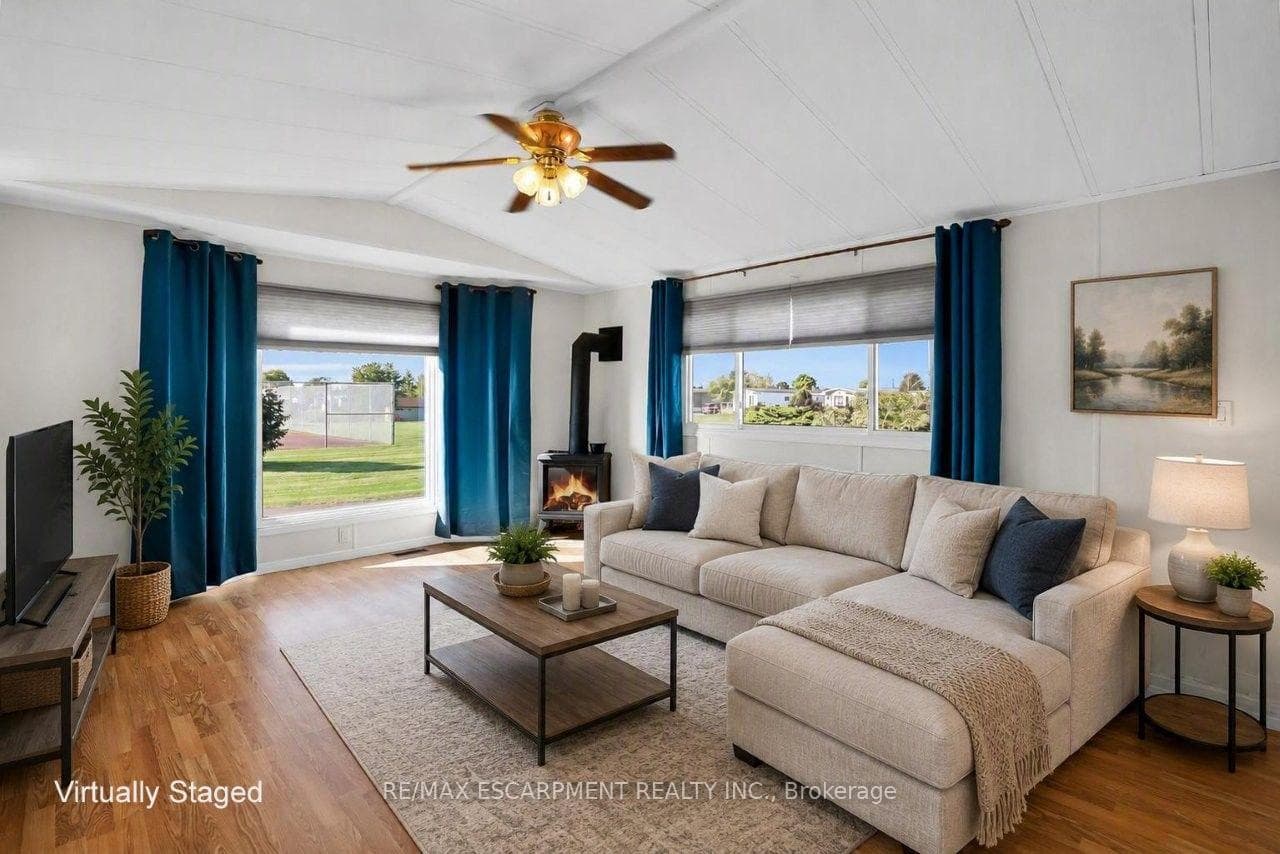 3033 Townline Road Unit 80 photo 12