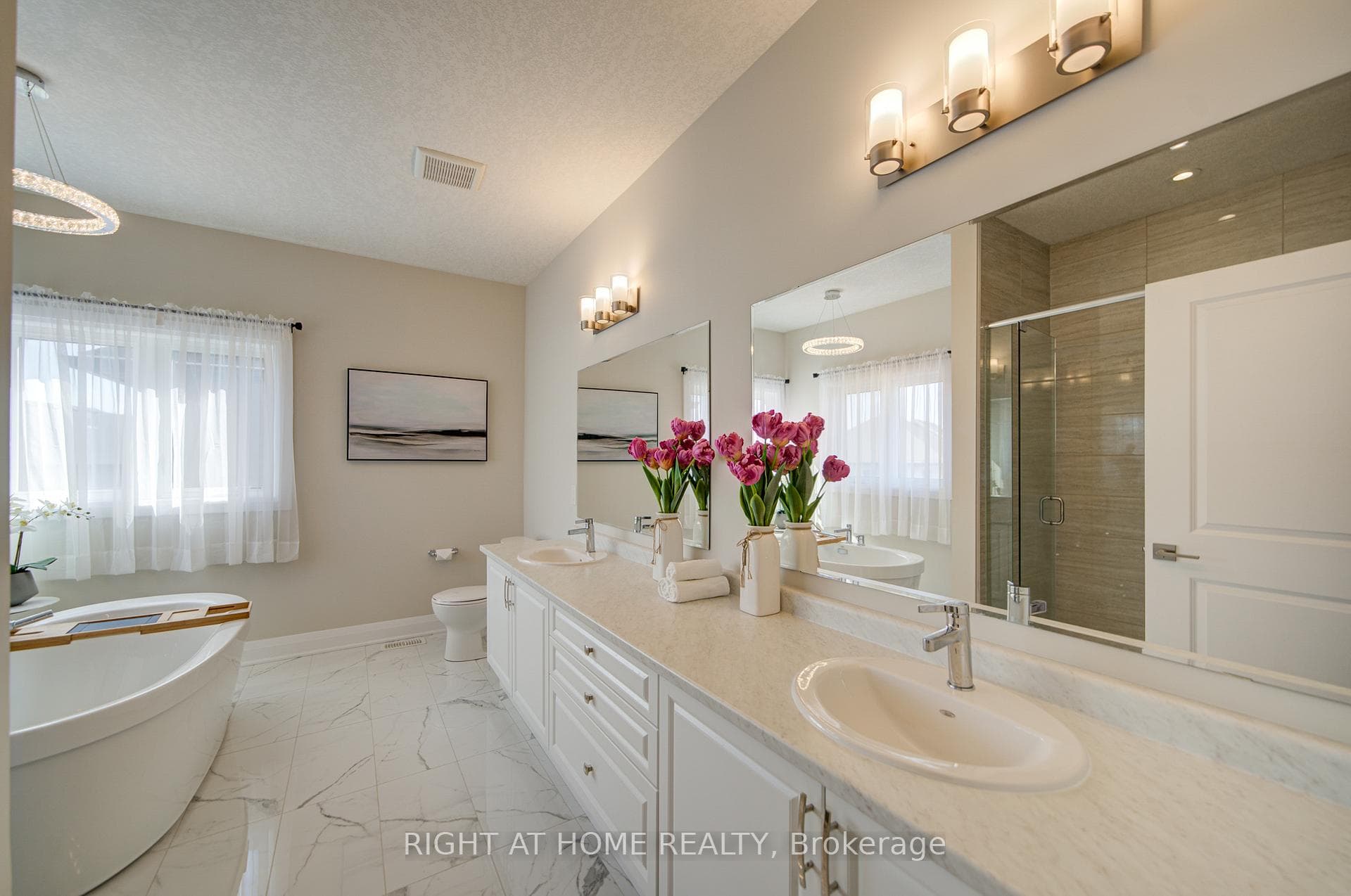 712 Wood Lily Street photo 28
