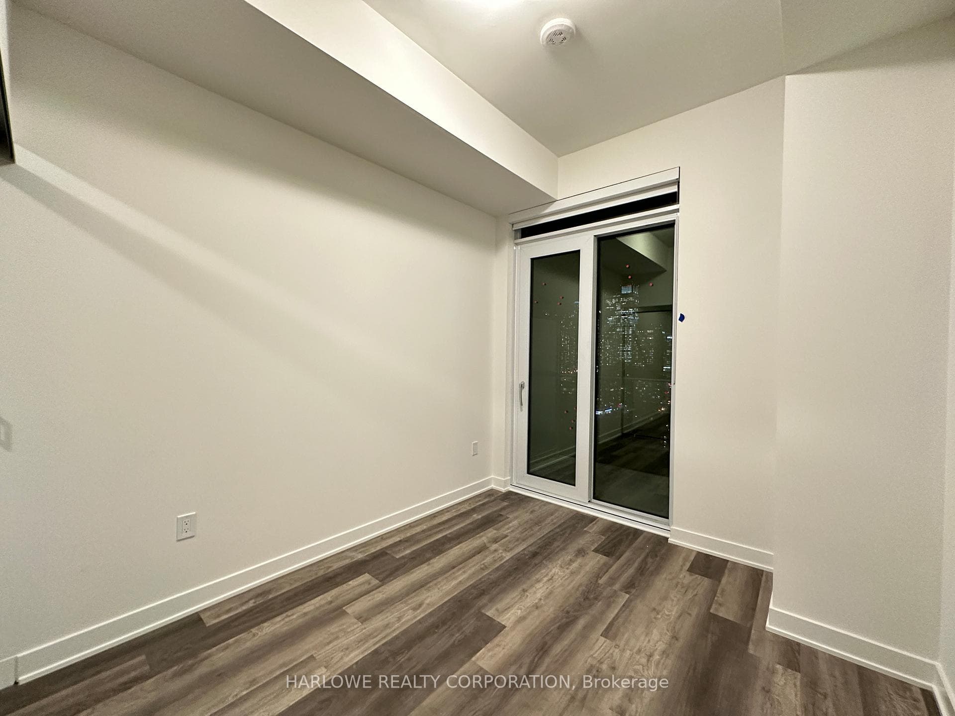 135 Lower Sherbourne Street Unit 1753 W photo 10