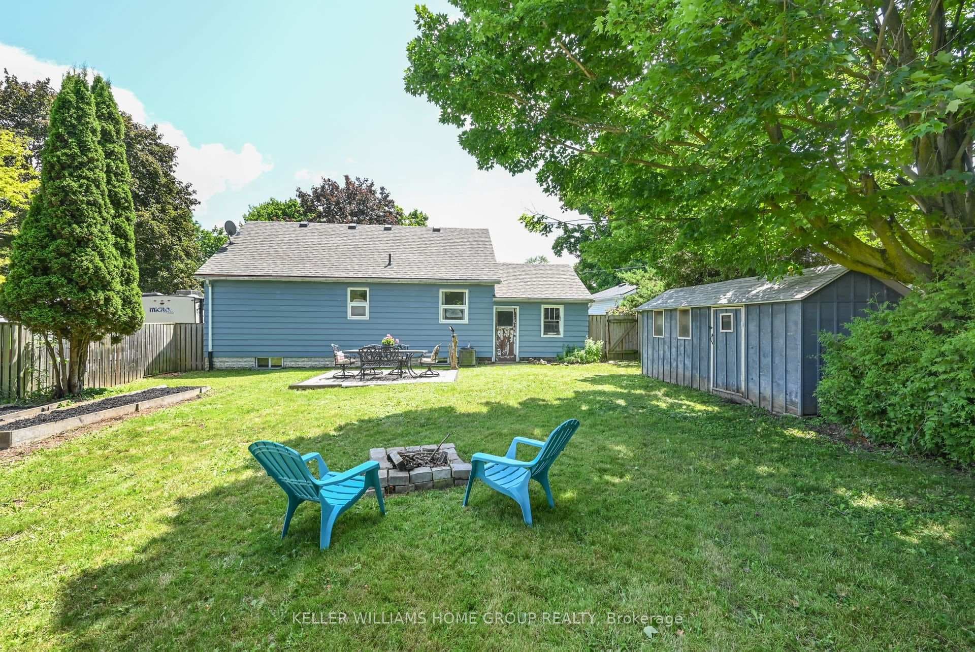 118 Third Avenue photo 28