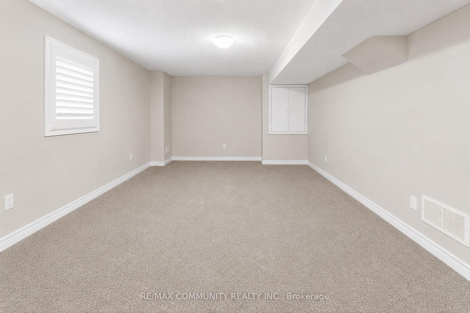 1423 Lormel Gate Avenue photo 12