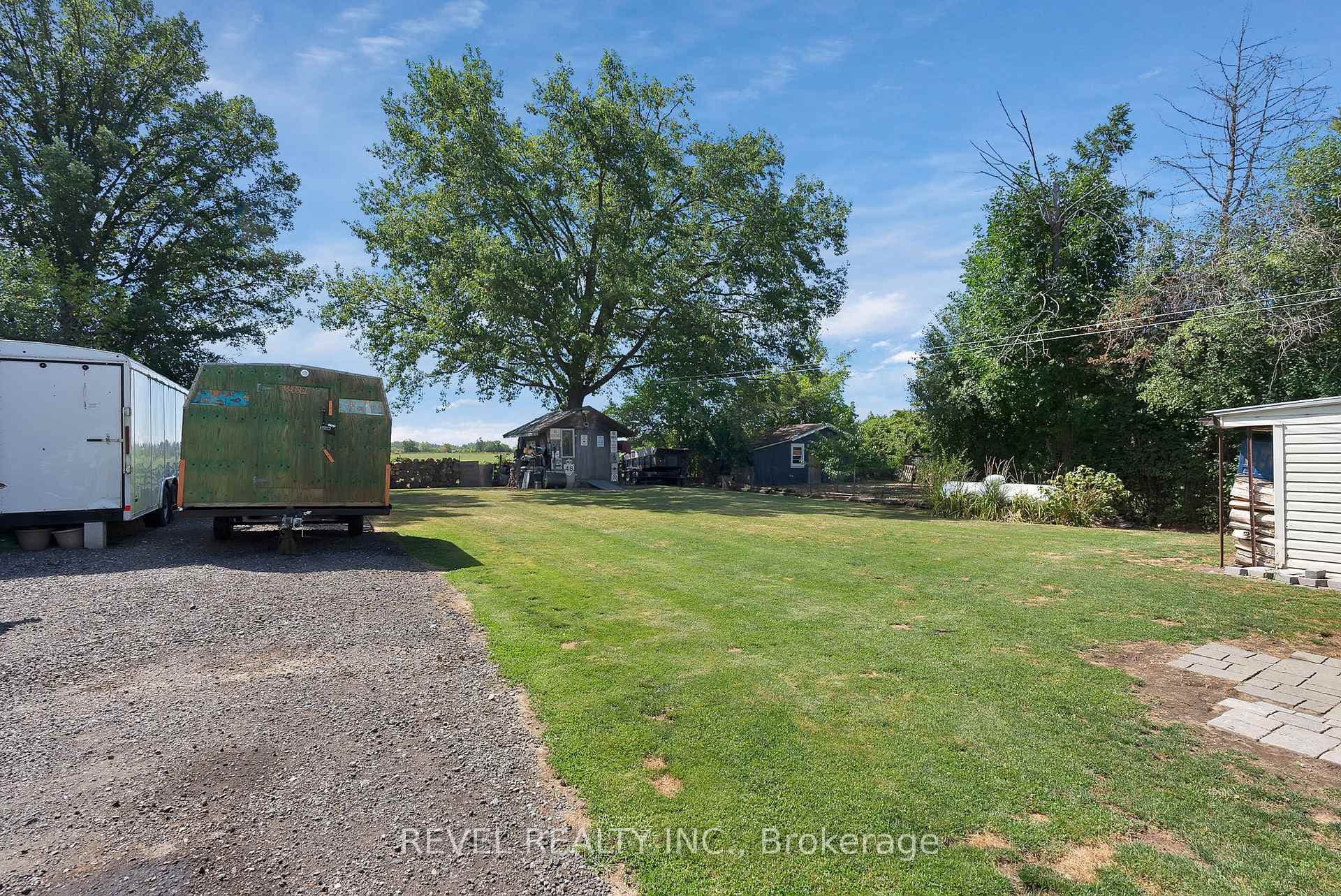 520 Duclos Point Road photo 26