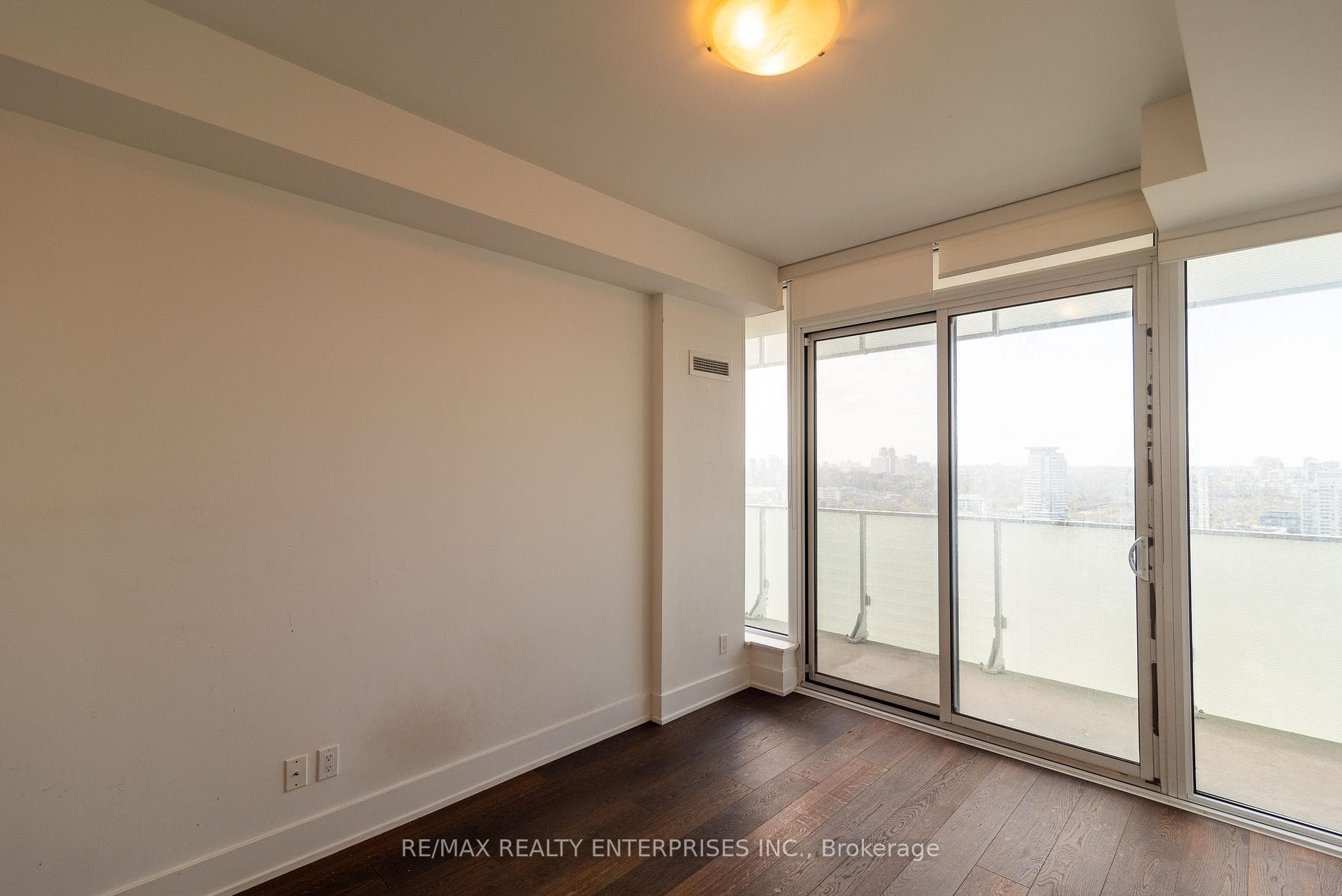 200 Bloor Street Unit 2505 photo 24