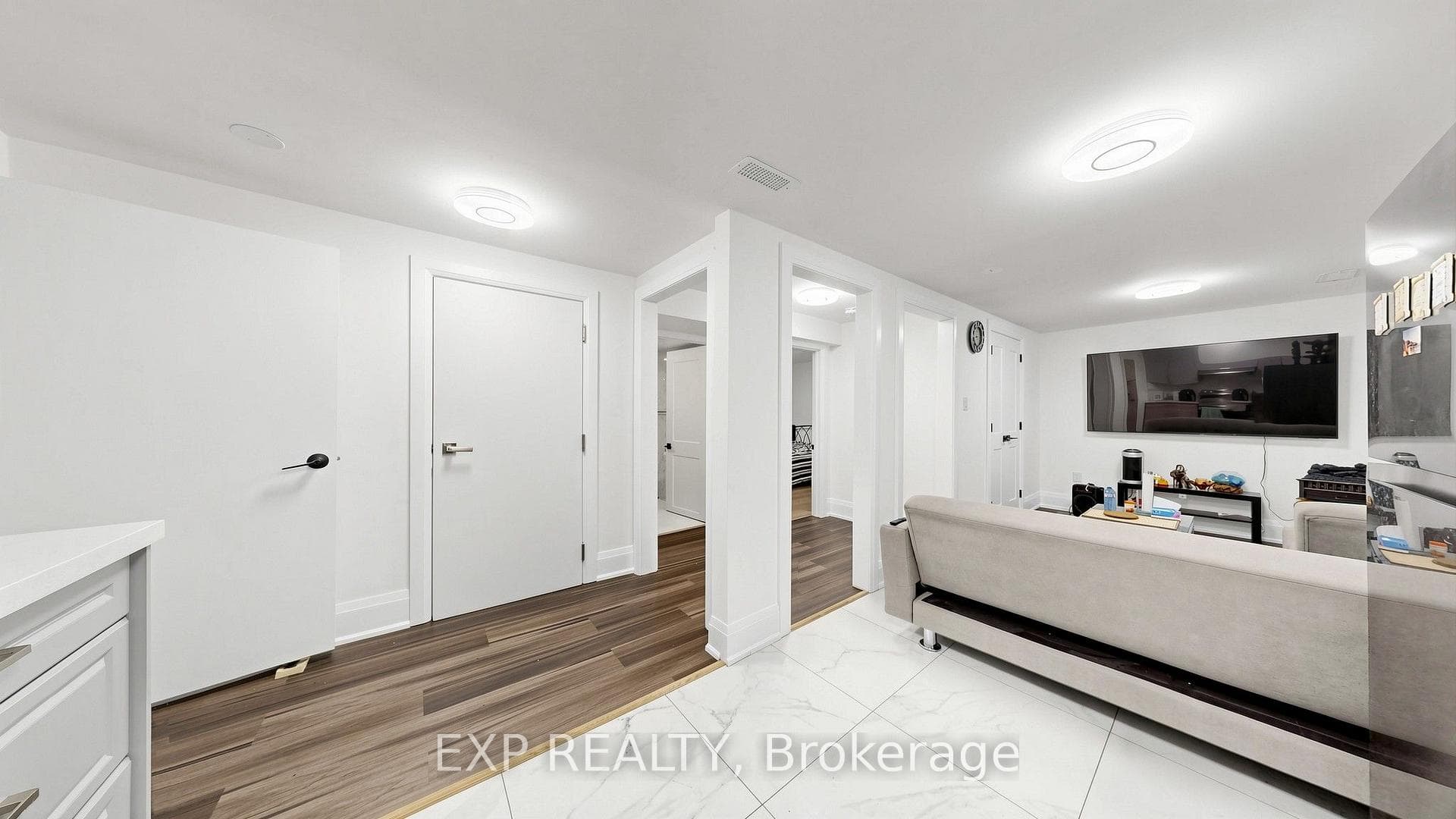 44 Tower Drive photo 46