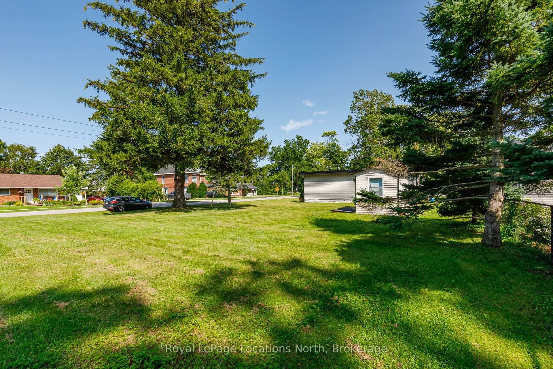 Room for addition, gardens, kids games