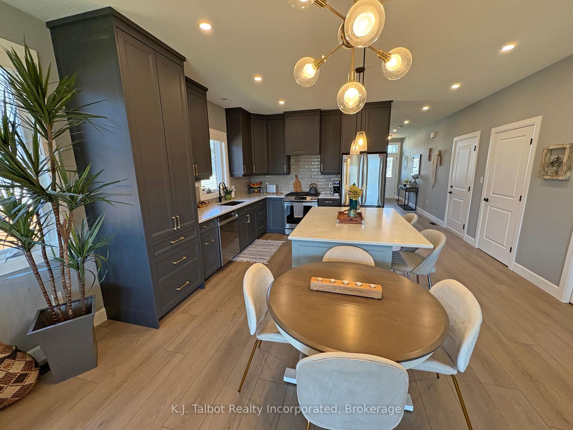 185 Shearwater Trail photo 13