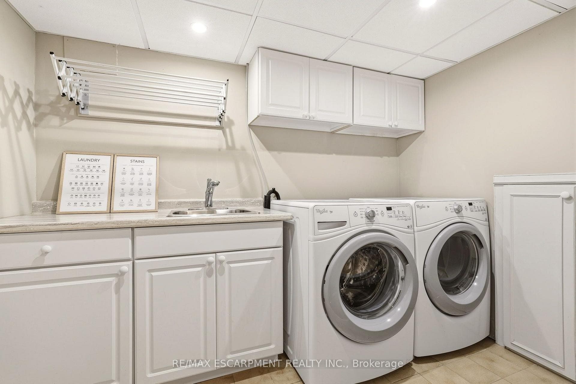 27 Brentwood Drive photo 40